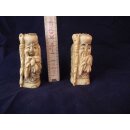 2 Mönche, aus Bein geschnitzt, graviert, bemalt, China, 20. Jh.
